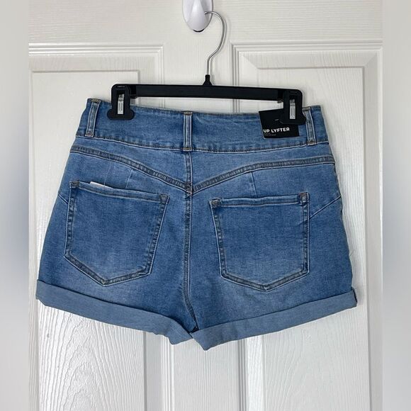 Forever 21 the up lyfter denim cuffed shorts size 29 - Picture 2 of 3